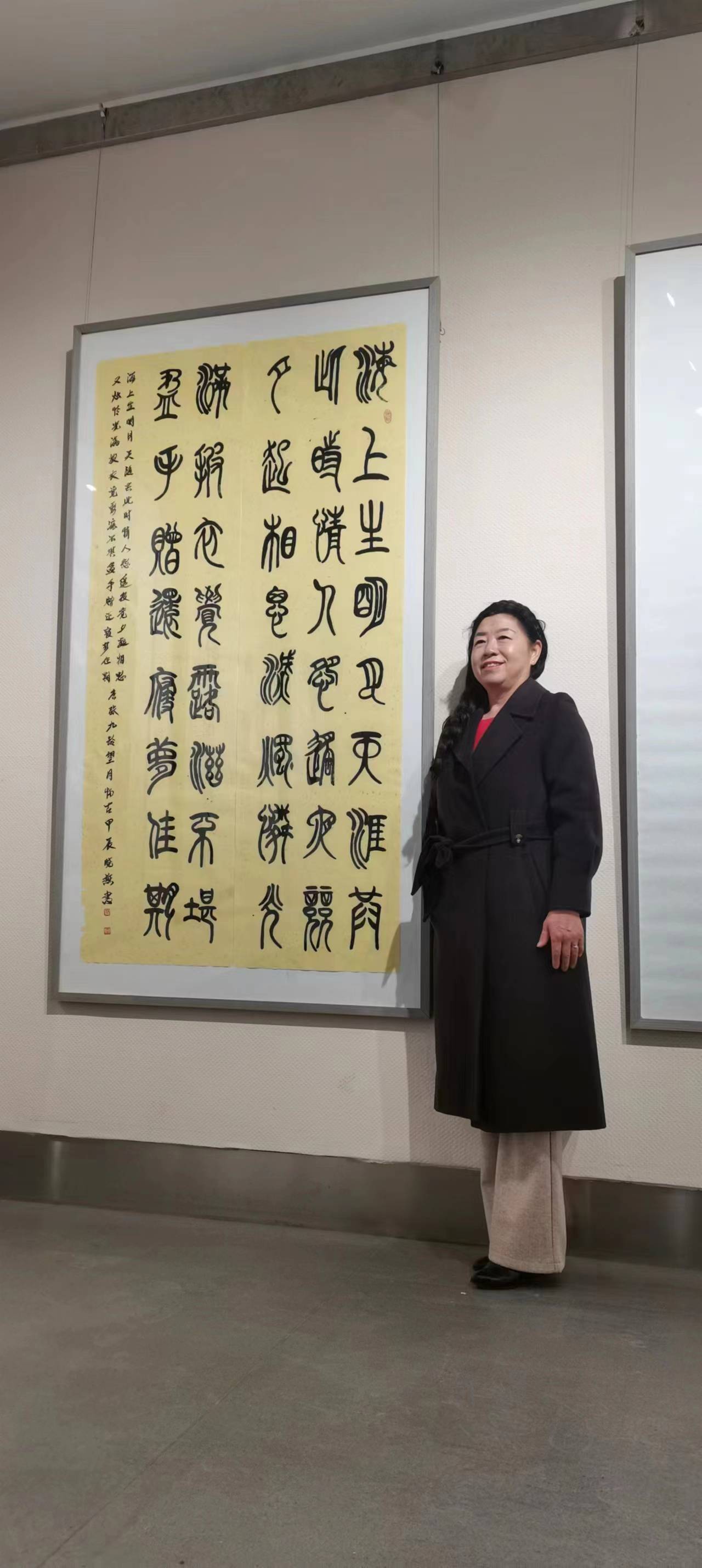 范晓燕书法作品在平凉庆祝“三八妇女节”书画展出